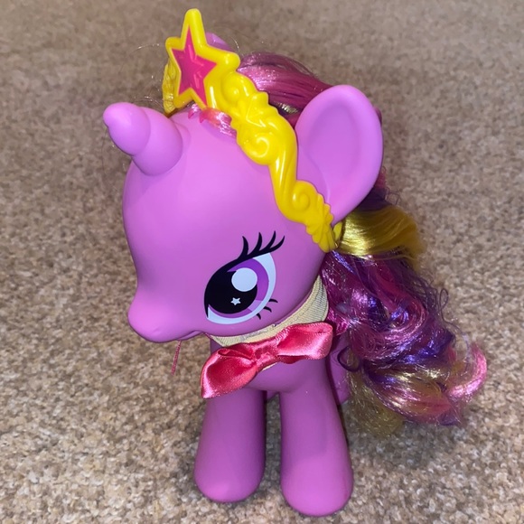 My Little Pony Rainbow Princess Twilight - Picture 2 of 12
